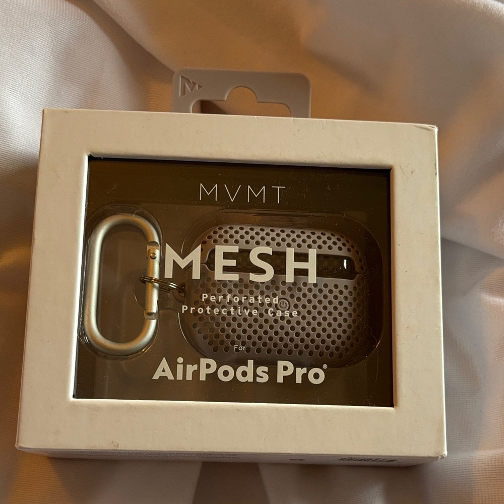 MVMT Silver Mesh perforated protective Case for AirPods Pro